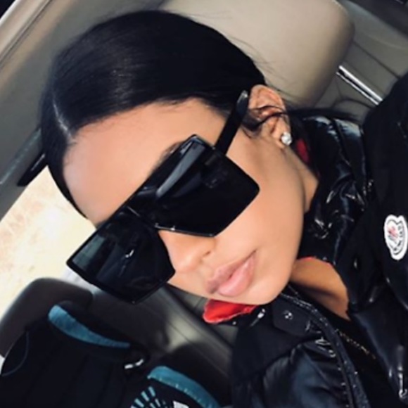 🔥Square Sunglasses - Picture 7 of 8